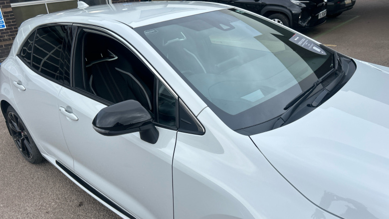 Toyota Corolla 2.0 VVT-i Hybrid GR Sport 5dr CVT Hybrid Hatchback